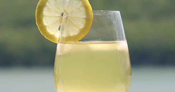 Zázvorová limonáda