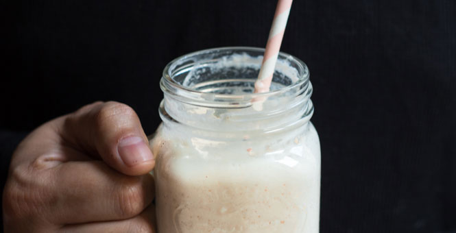 Zázvorové smoothie s kokosovým mlékem